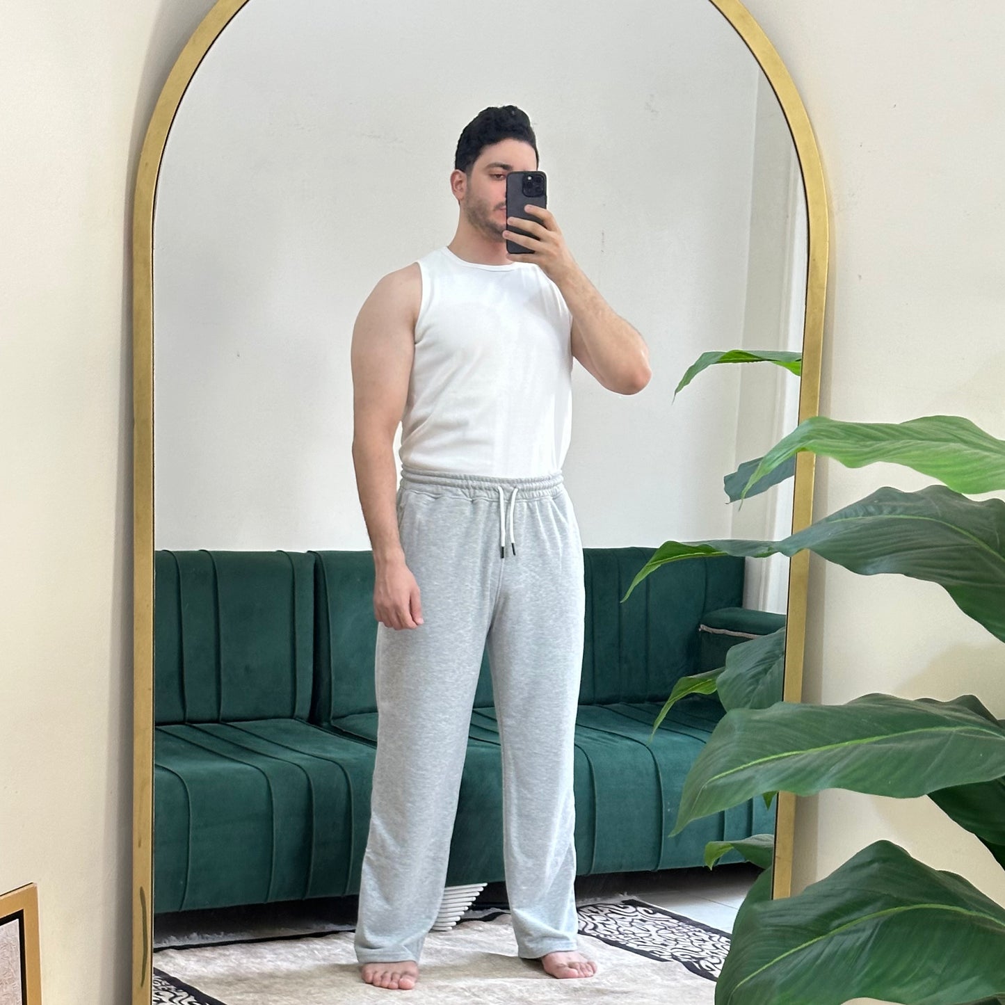 SILVER OVERSIZED SWEATPANTS