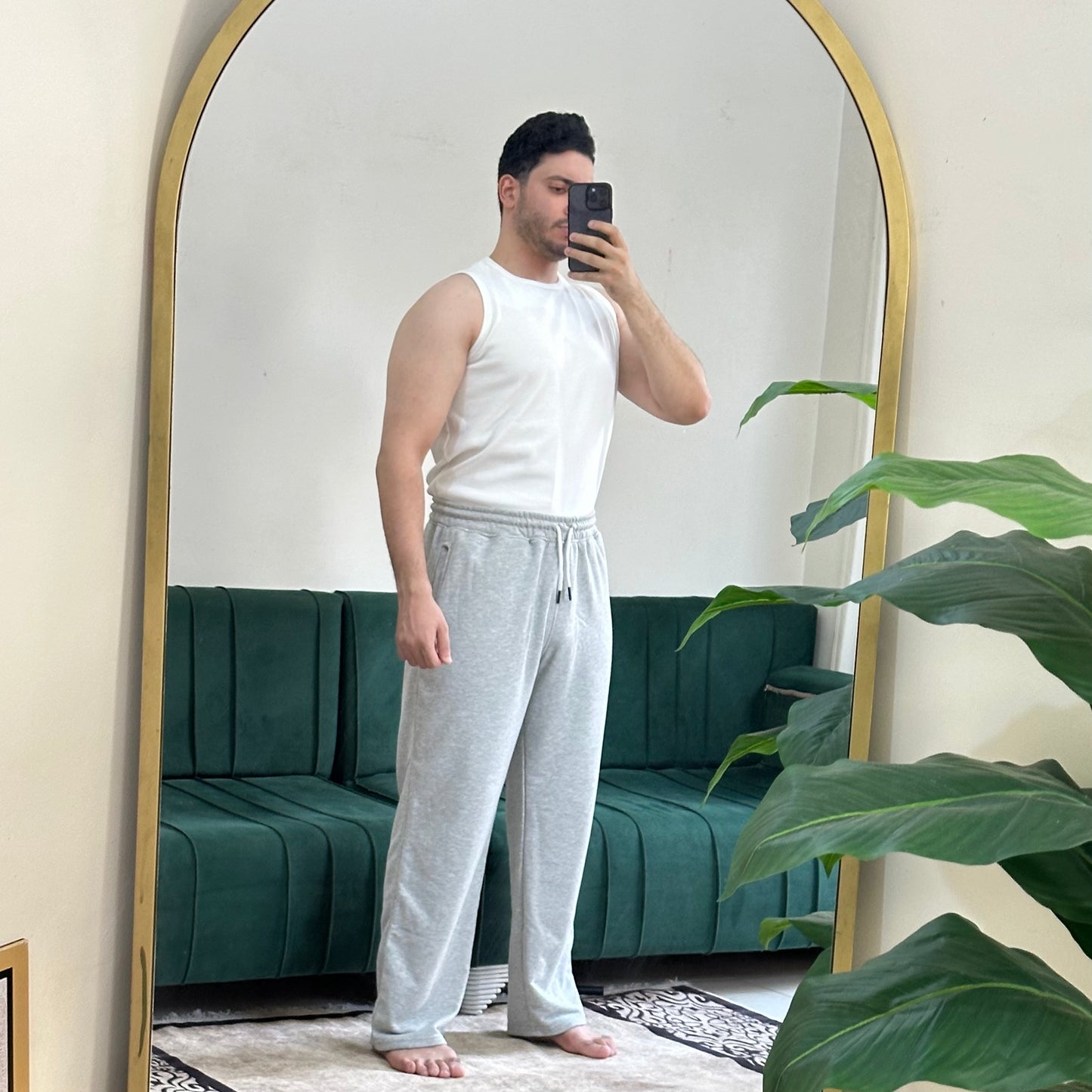 SILVER OVERSIZED SWEATPANTS