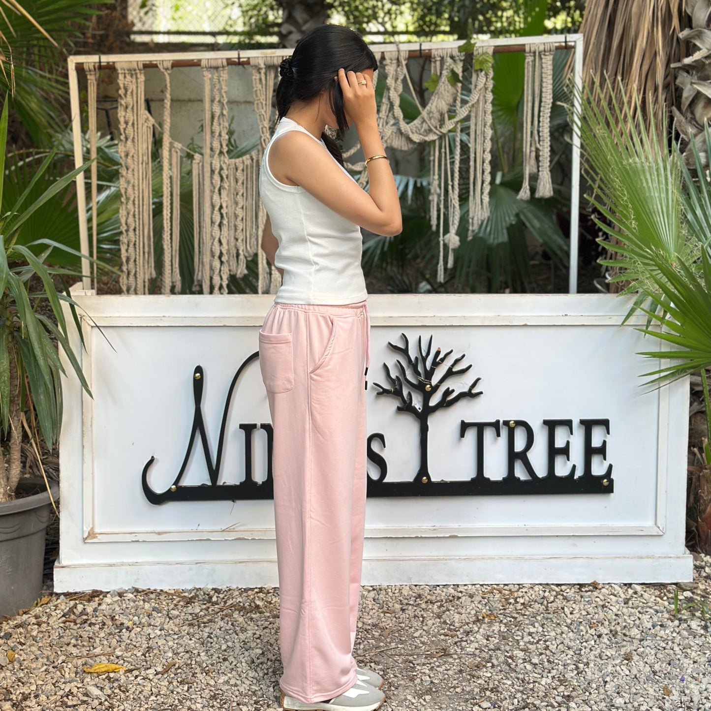 PINK OVERSIZED SWEATPANTS
