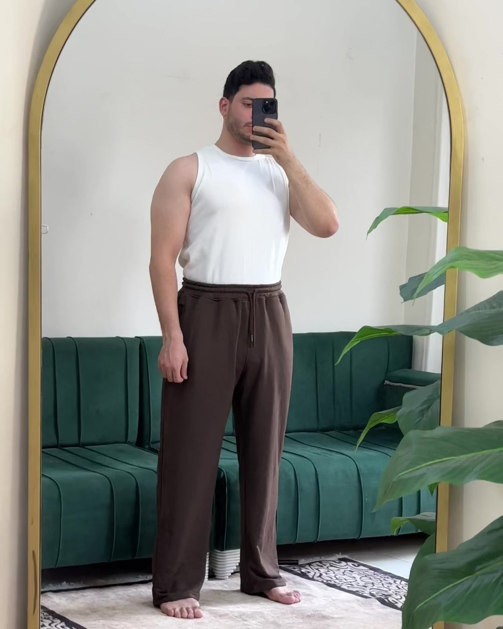 BROWN OVERSIZED SWEATPANTS