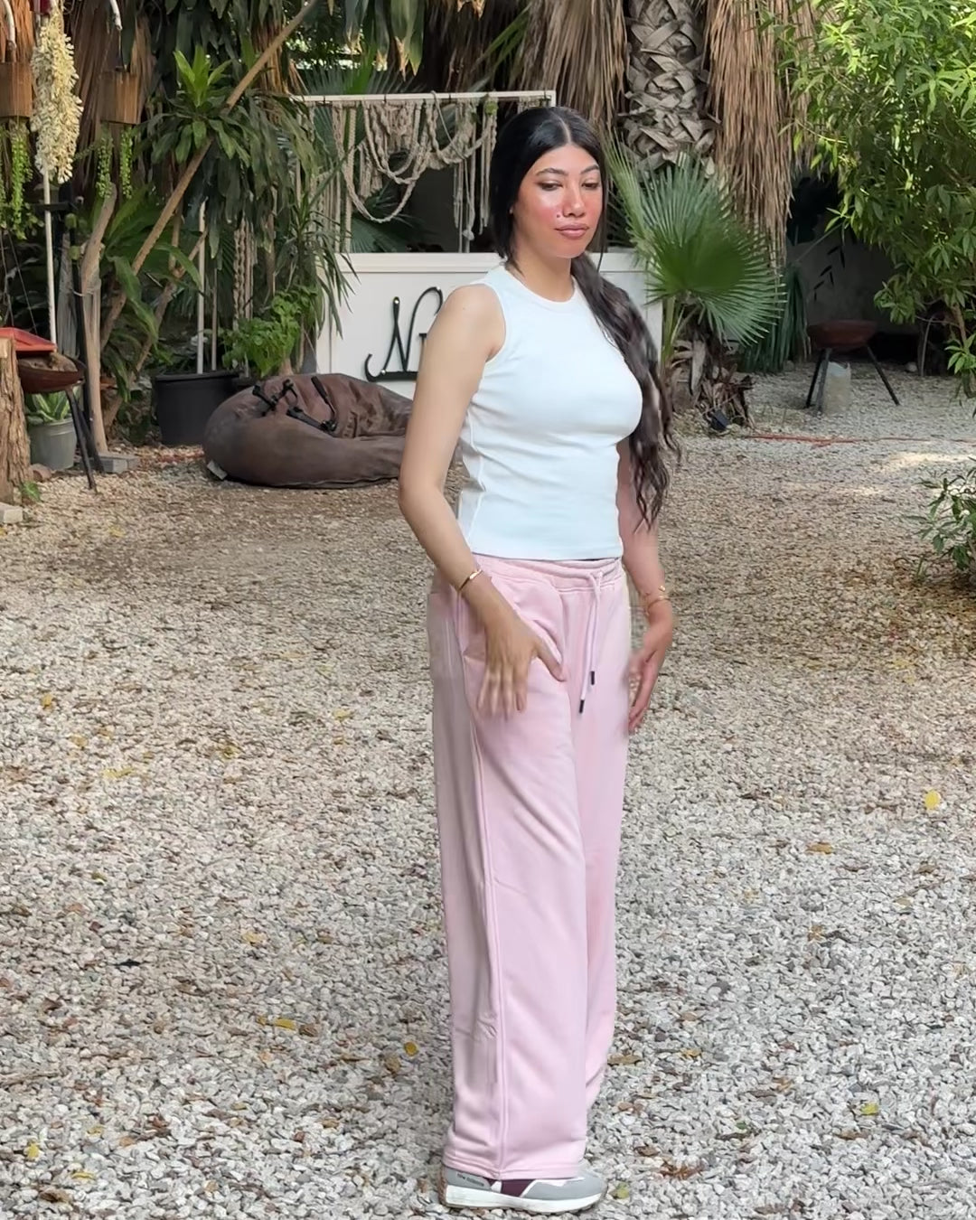 PINK OVERSIZED SWEATPANTS